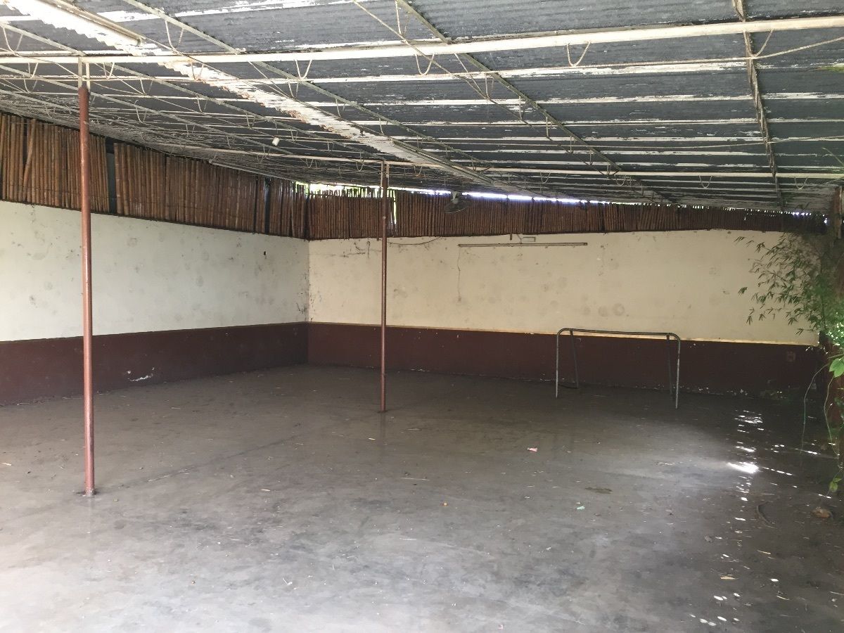 4 de 9: Estructura de un salón para eventos 