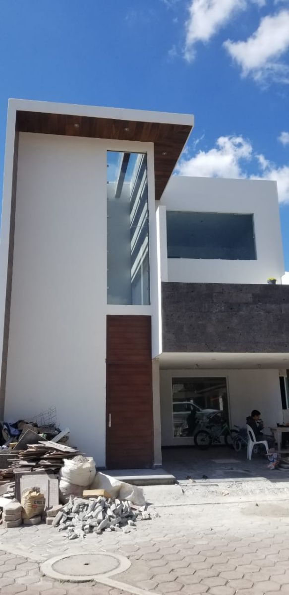 3 de 8