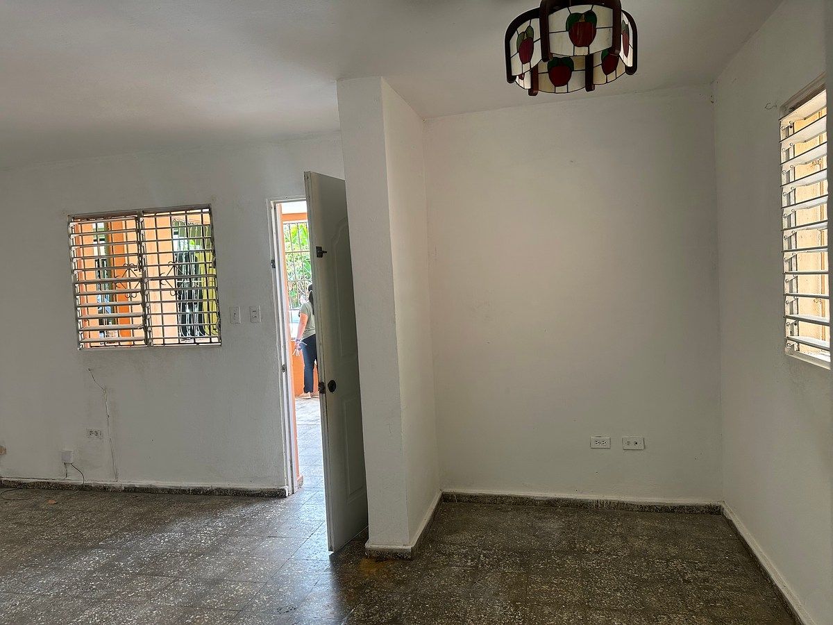 Casa en Juan Pablo Duarte, Santo Domingo Este, foto 35 de 39