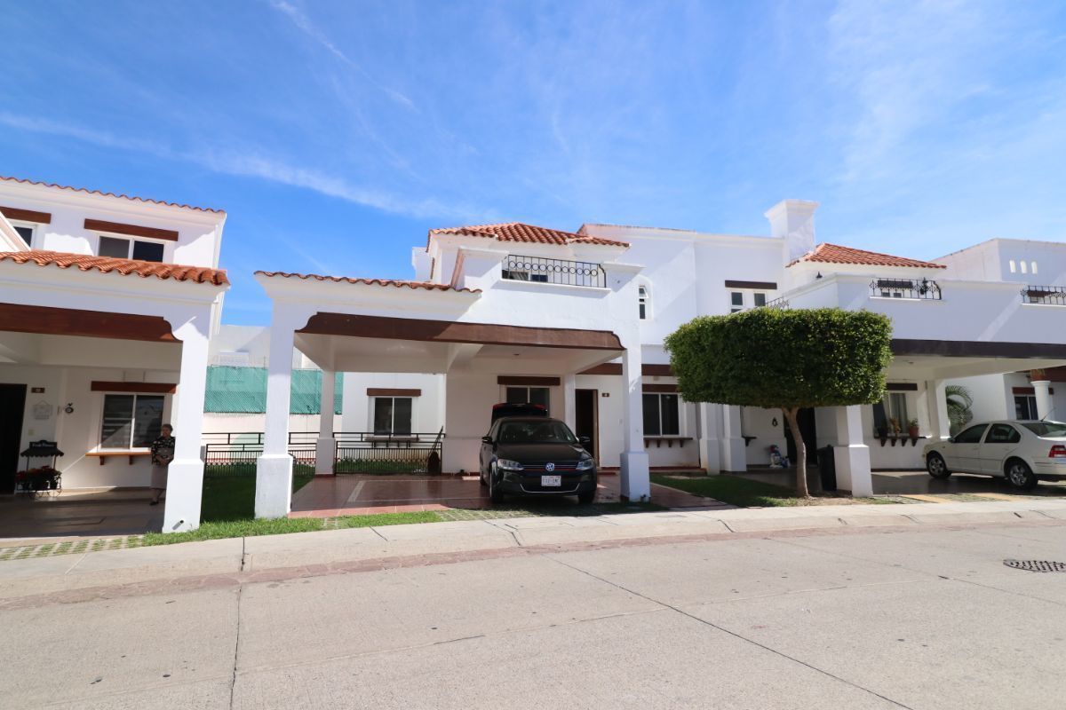 CASA EN VENTA EN MEDITERRANEO MAZATLAN | EasyBroker