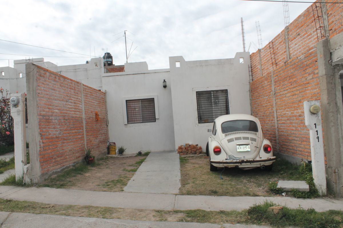 CASA EN VENTA EN TERRANOVA (DETRÁS DE HACIENDAS DE AGUASCALIENTES). |  EasyBroker