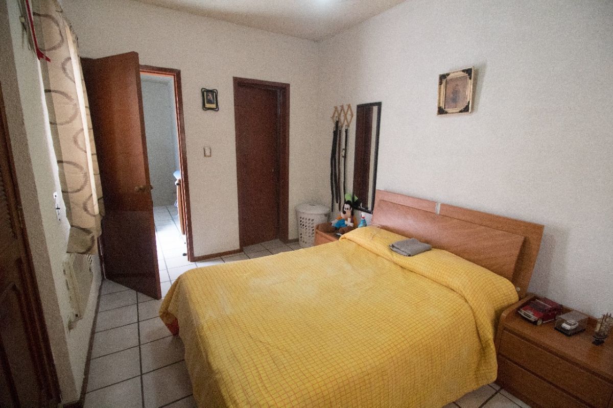 18 de 20: Habitación 4 con baño propio