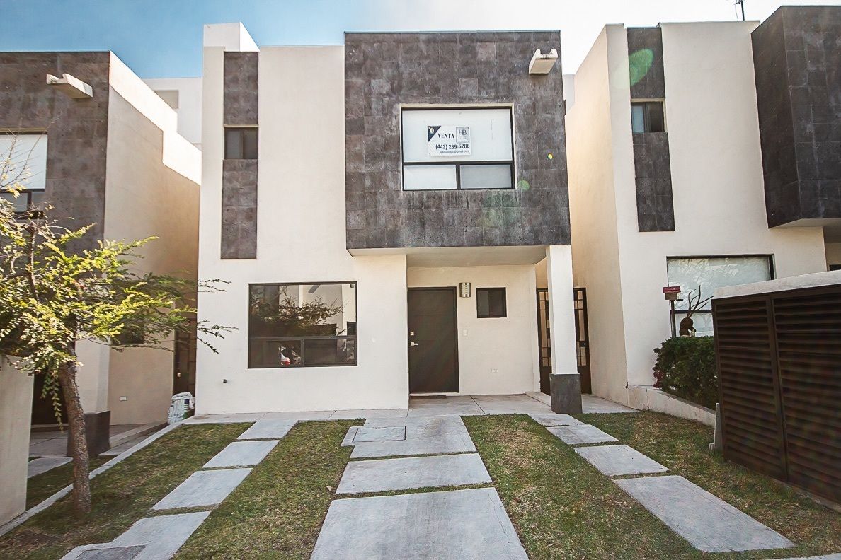 REESTRENA PRECIOSA CASA EN NATURA RESIDENCIAL ZIBATA | EasyBroker