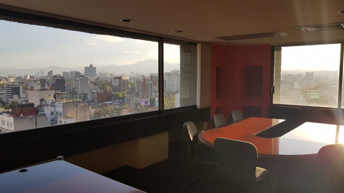 4 de 29: sala de juntas