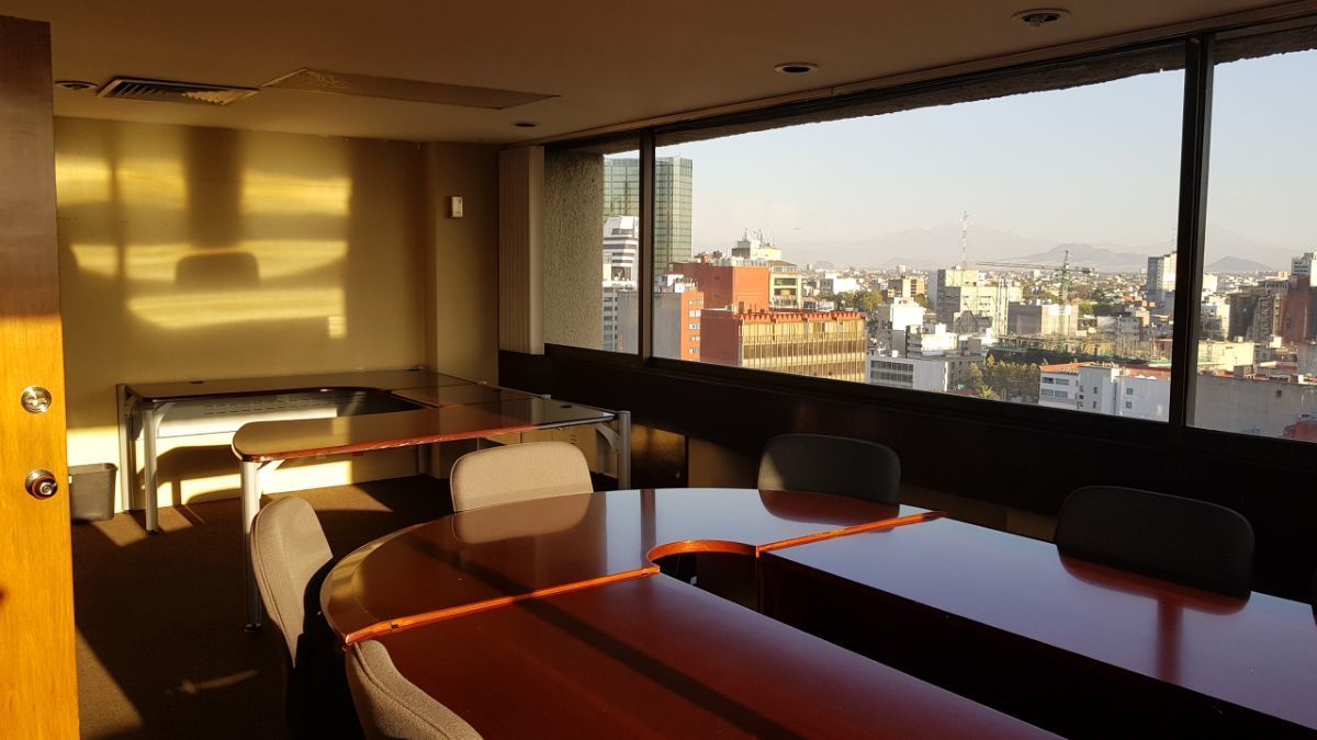 14 de 29: sala de juntas