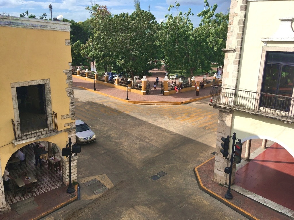 2 de 11: Vista de la plaza central