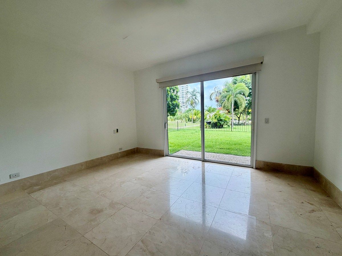 Departamento en Santa María, Panamá City, foto 11 de 19