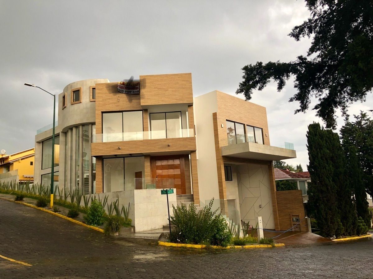 1 de 45: ESQUINA LA MEJOR ZONA DE ESMERALDA