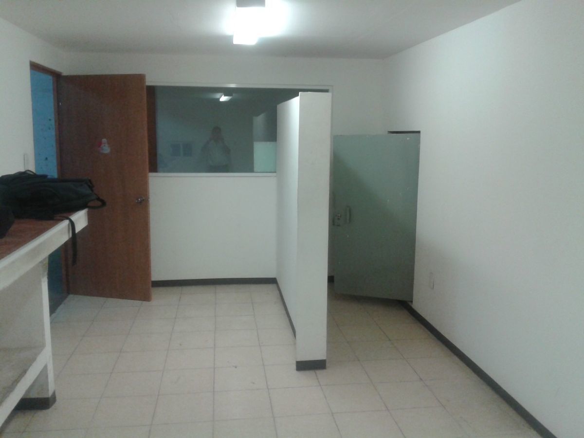 9 de 11: Interior de las oficinas.