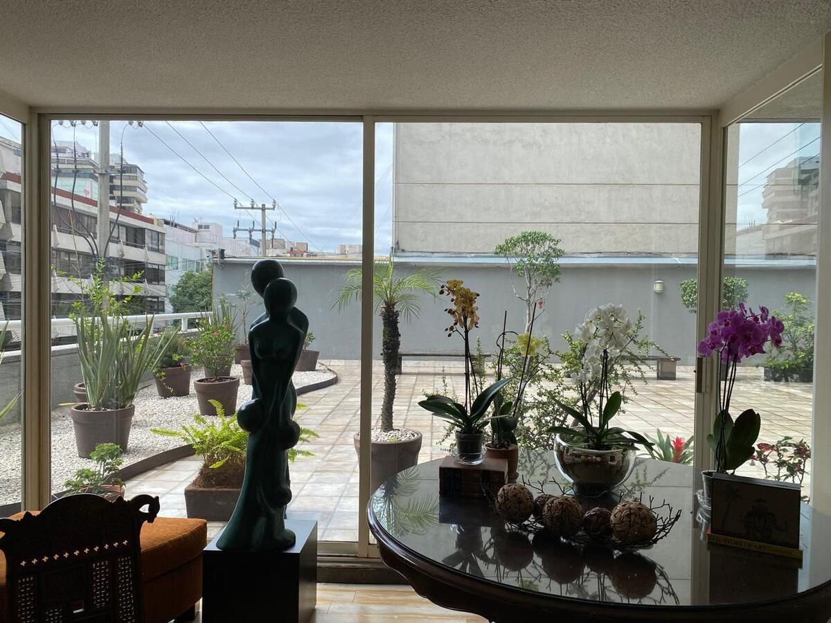6 de 40