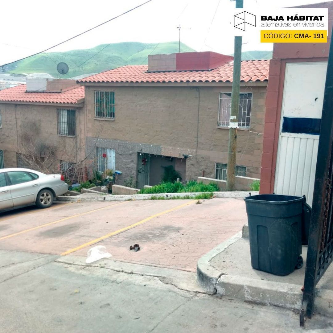 ✌ Casa en venta A MEDIA CUADRA DE LA ESCUELA en LOS LOBOS TIJUANA 2  recamaras ❤ | EasyBroker