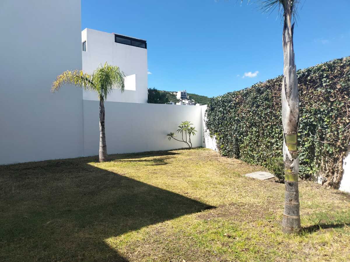 13 de 23