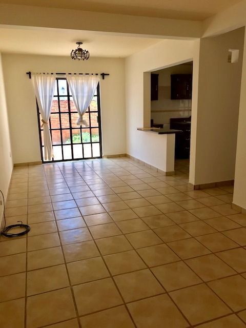 CASA SOFI EN VENTA EN FRACC. LAS FUENTES EN EZEQUIEL MONTES, QUERETARO |  EasyBroker