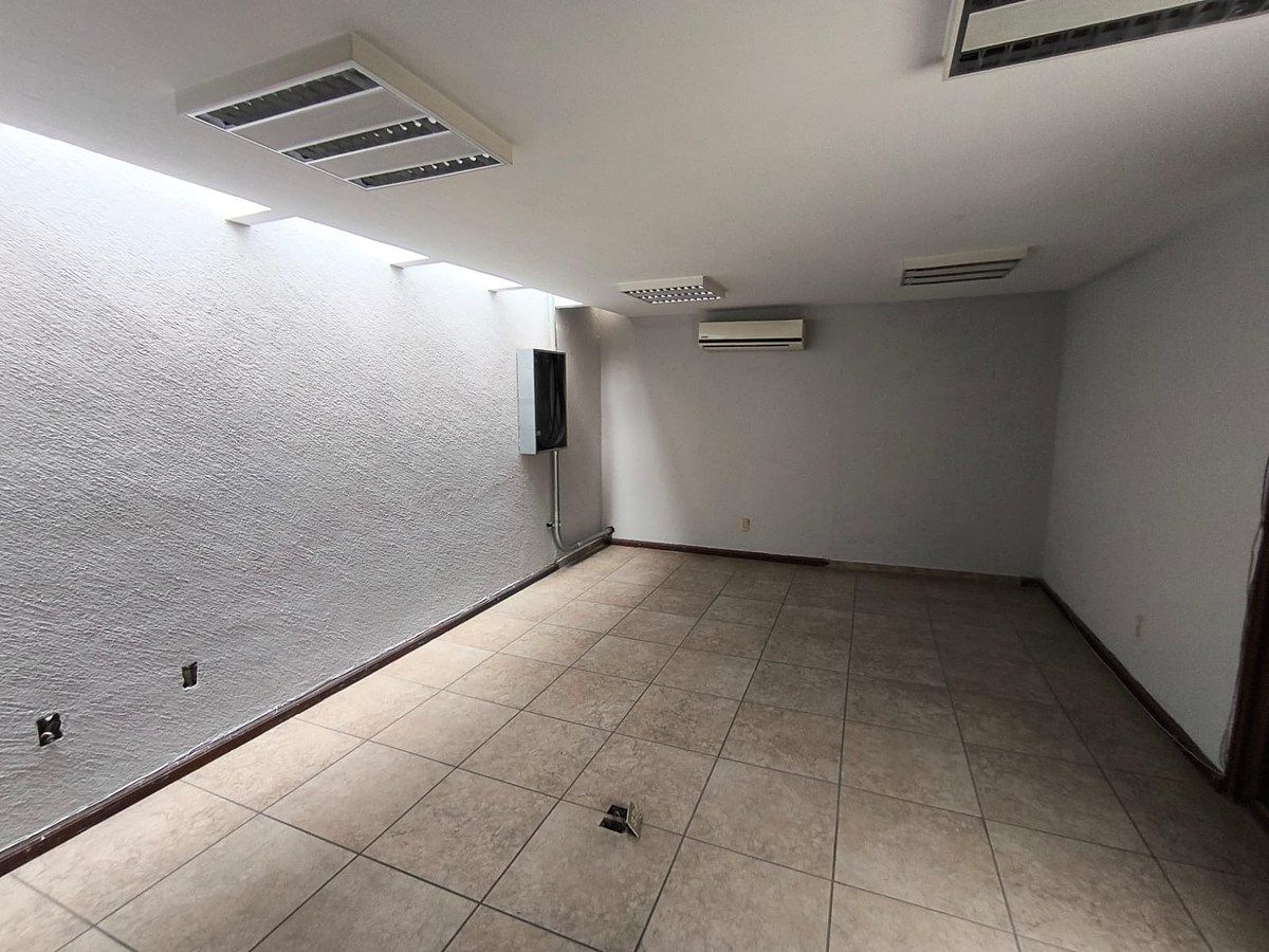 Sala Comercial em Agua Blanca Industrial, Zapopan, foto 8 de 25