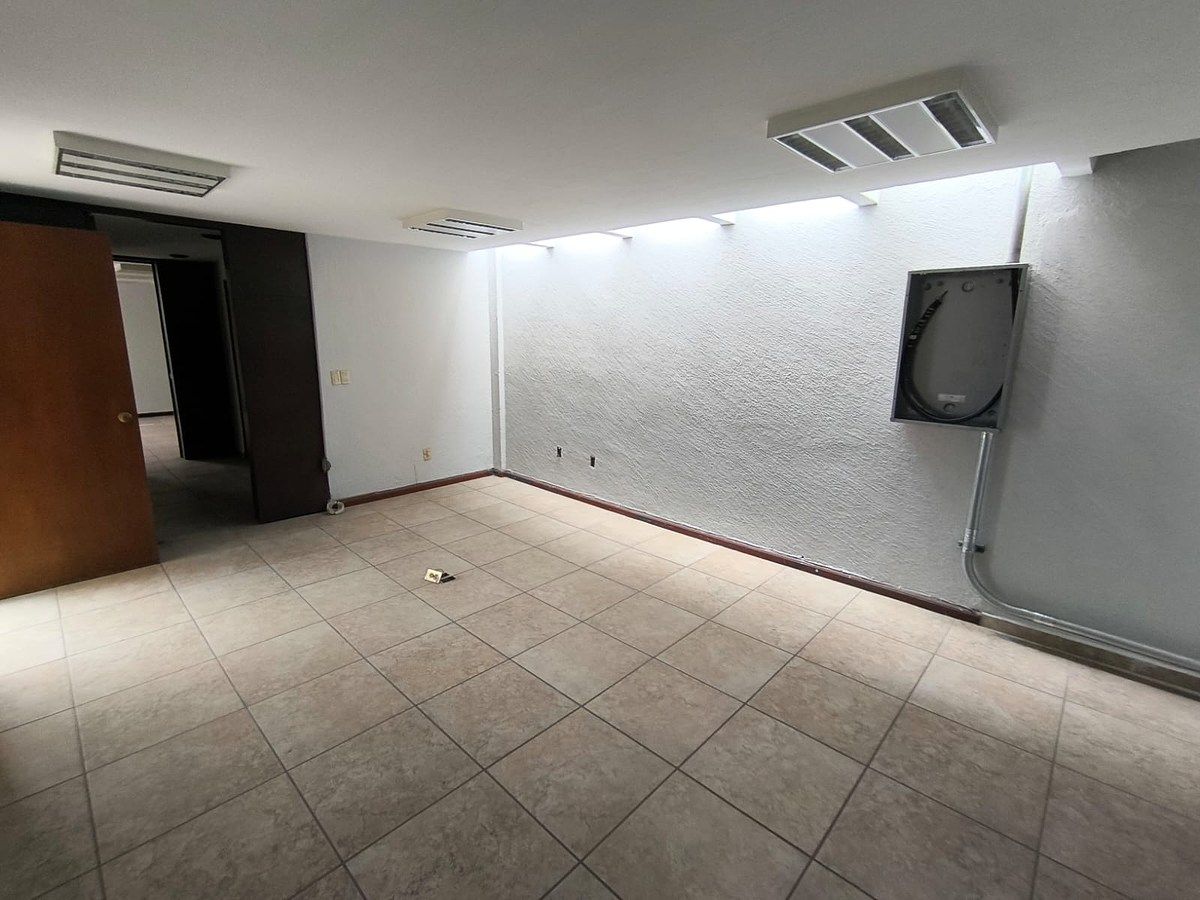 Sala Comercial em Agua Blanca Industrial, Zapopan, foto 6 de 25