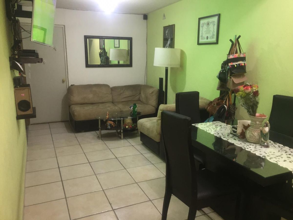 Casa en Renta en Bosques de los Naranjos