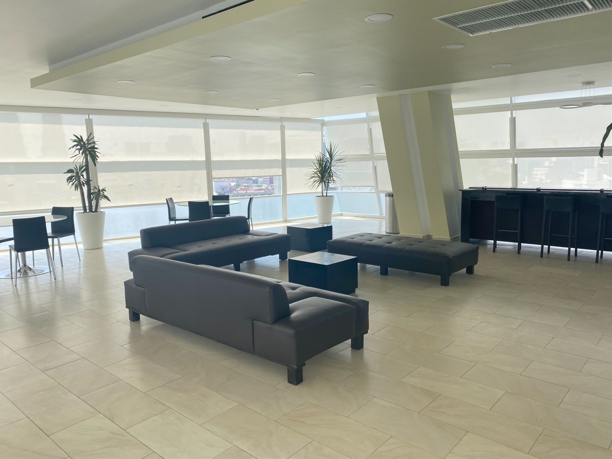 19 de 19: Salón de eventos 