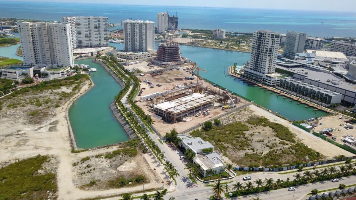 11 de 14: Avances de obra 