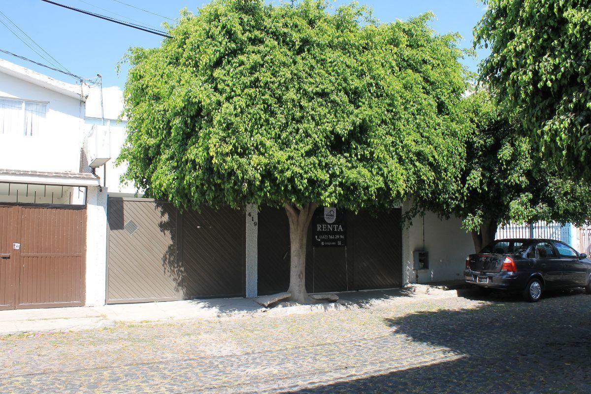 House for rent in Carretas, photo 1 of 19