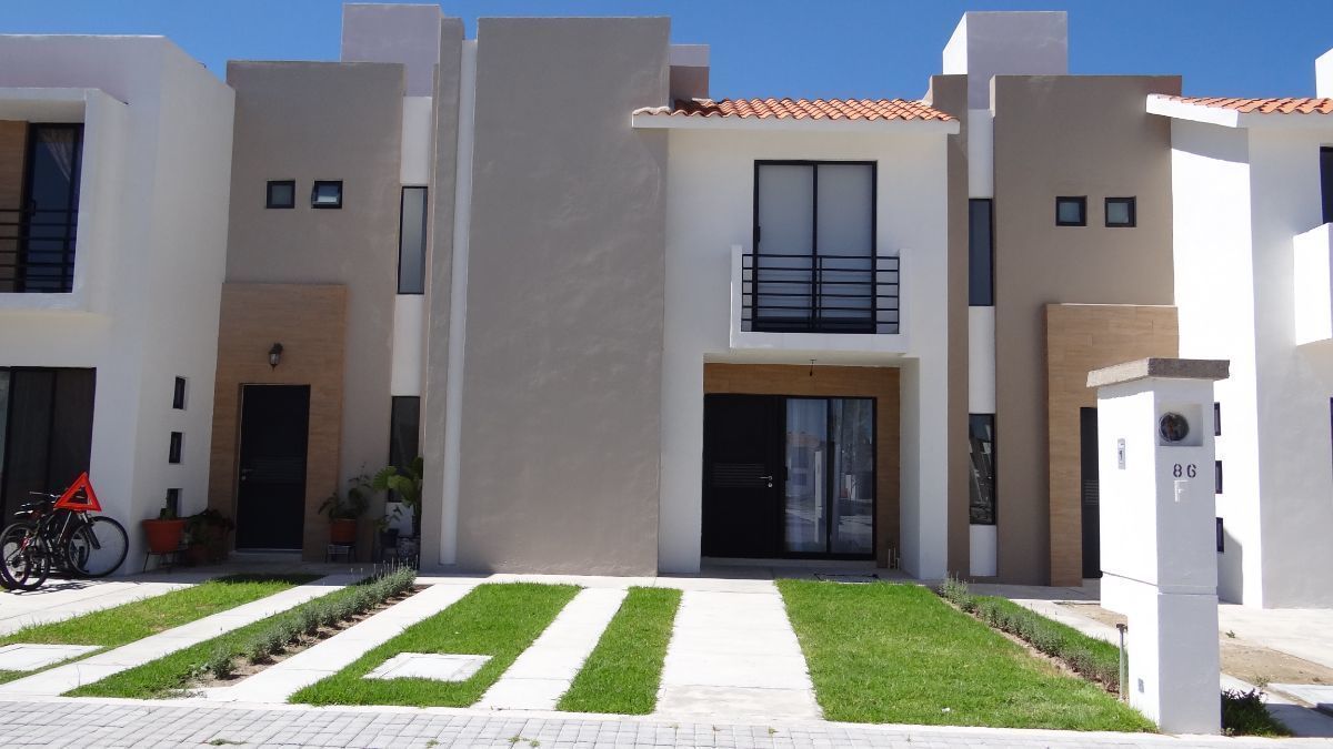 Venta de Casa en Residencial San Gerardo Mod. Portugal Coto89 | EasyBroker